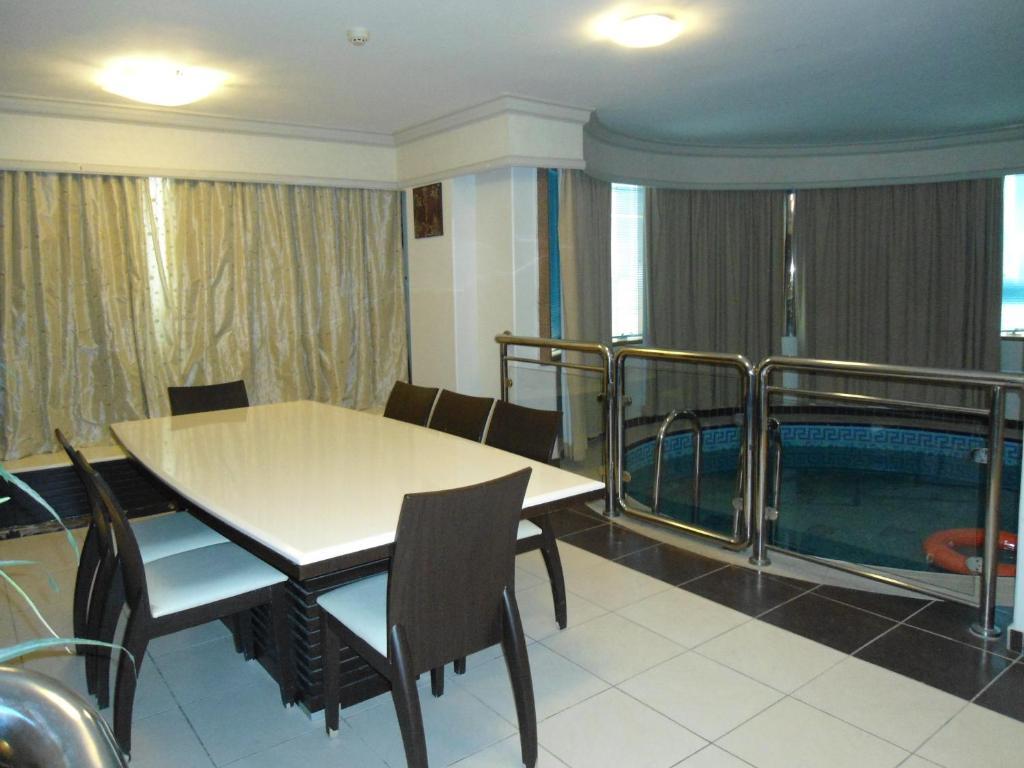 Al Tayyar Suites & Hotel Apartments - ריאד חדר תמונה