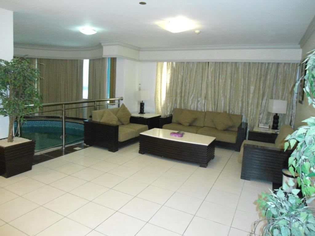 Al Tayyar Suites & Hotel Apartments - ריאד חדר תמונה